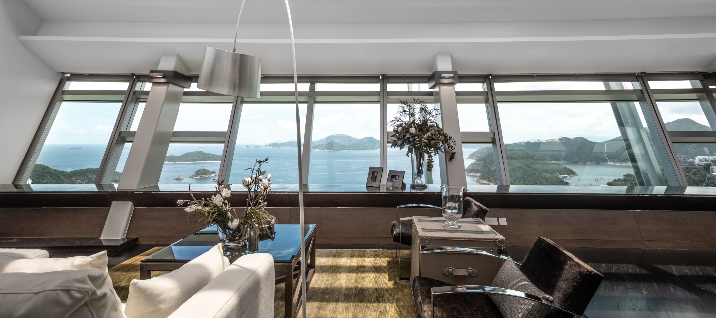 The Lily Penthouse - desktop
